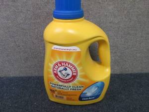 lot 8 image: 4- 105 oz Arm & Hammer Clean Burst ...