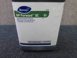 lot 10 image: 2- 2.5 L Diversey GP Forward SC Gen...