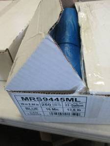 lot 93 image: Case of 250- 23 Gallon 29x44 inch B...