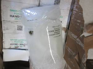 lot 105 image: Case of 6-1250 ml Symmetry Green Ce...