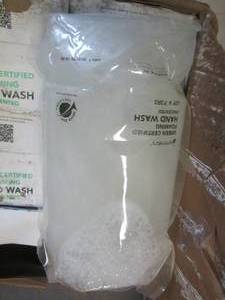 lot 106 image: Case of 6-1250 ml Symmetry Green Ce...