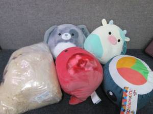 lot 159 image: 5 Assorted Squishmallows & Plush...