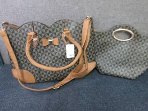 lot 184 image: 2 pc PurseTote Set...