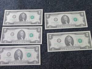 lot 268 image: 5 Sequential, Uncirculated $2 Bills...