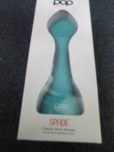 lot 308 image: Pop Sonic Spade Cleansing & Exfolia...