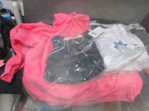 lot 345 image: 3& 4XL Branded Clothes, Size 4032 ...