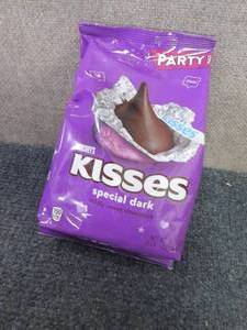 lot 357 image: 32.1 oz Bags Hersheys Special Dark...