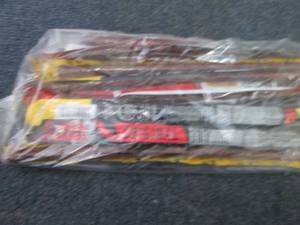 lot 402 image: 12 Assorted Jack Links Snacks...