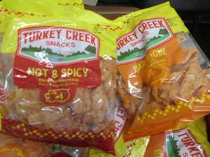 lot 446 image: 12- 2  oz Bags Turkey Creek Chichar...