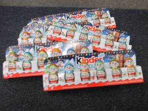 lot 455 image: 6- 6 ct Kinder Chocolate Snowmen...