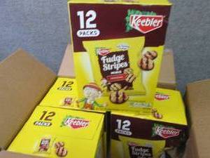 lot 491 image: 4- 12 pk  1 oz Keebler Fudge Stripe...