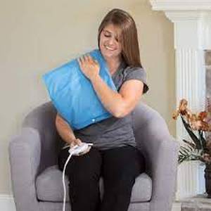 lot 20 image: Standard Heating Pad - up & up