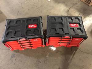 Lot of 2 Milwaukee PACKOUT 22 in. Modular 3-Drawer Multi Drawer Tool Box with Metal Reinforced Corners and 50 lbs. Capacity Customer Returns See Pictures