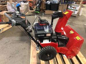 Toro 60V Power Max e24 Snow Blower 24 Two Stage Customer Returns See Pictures
