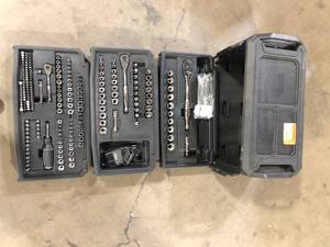 Husky Mechanics Tool Set (270-Piece)  Customer Returns See Pictures