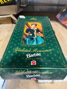 Yuletide Romance  Barbie   3rd in Series