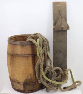 lot 102 image: Rope Maker & keg of Rope