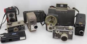 lot 106 image: Vintage Cameras