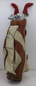 lot 109 image: Golf Set