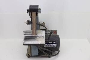 lot 124 image: Delta Model 31-050 1 Belt Sander