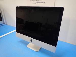 lot 5 image: Apple&nbspiMac18,2 A1418 MNE02LLA AIO PC &nbspINTEL(R) CORE(TM) I5-7500 CPU  3.40GHZ  16GB DDR4 SDRAM  251GB SSD  Includes IOS and Power Cable  scratch on glass