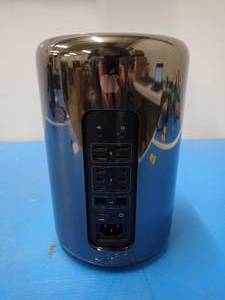 lot 15 image: Apple&nbspMac Pro 6,1 A1481 &nbspIntel Xeon E5-1680v2  3.00 GHz  32GB DDR3 RAM  500GB SSD  Includes IOS and CAB-AC power cable