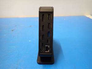 lot 39 image: 4URPC Docking Station  no cables