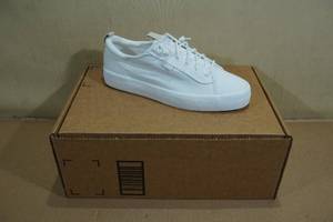 Keds Womens Kickback Canvas Slip-On Sneaker -Size 7