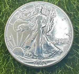 1945 Walking Liberty Half Dollar