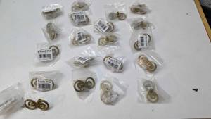 lot 41 image: Lot Filled With Many Knob Hill Hardware