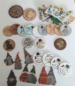 lot 44 image: Lot Filled With Laser Cut  Ornaments