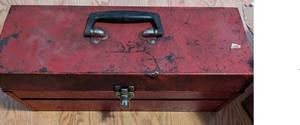 lot 51 image: Red Toolbox With  A Removable Tray