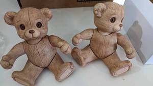 lot 74 image: Two Ceramic Bears-Collectibles