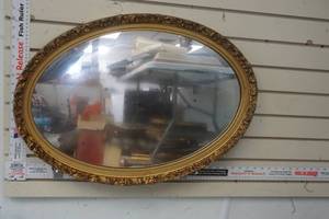 lot 306 image: Vintage Oval Beveled Mirror