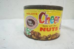 lot 53 image: Tin can with Buttons