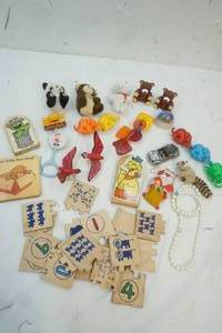 lot 77 image: Children Toys