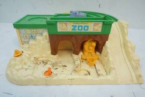 lot 85 image: Vintage Kids Toy