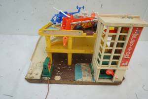 lot 86 image: Vintage Kids Toy