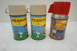 lot 111 image: 3-Vintage Peanut Thermos