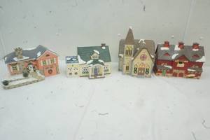 lot 136 image: The Original Snow Village Hand Painted