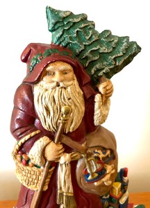 lot 88 image: Festive Cast Iron Door Stop