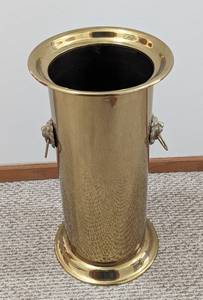 lot 23 image: Lion Figurine Handled Brass Umbrella Stand