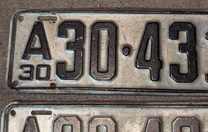 lot 130 image: Pair of Vintage Minnesota License Plates