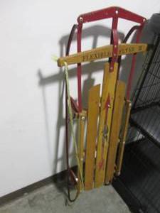 lot 11 image: Vintage Metal framed Flexible Flyer III snow sled