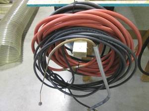 lot 13 image: (3) heavyvduty air hoses (unknown lemgth)