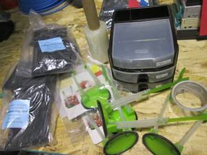 lot 22 image: Drawer toolboxes, baggie racks and office aids