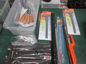 lot 53 image: Lot of caliper tools, jab saws and other supplies
