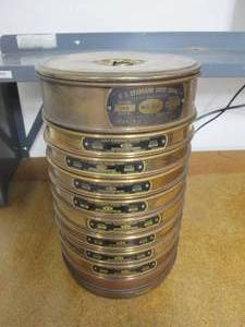 lot 125 image: US Standard Series Sieves lot...
