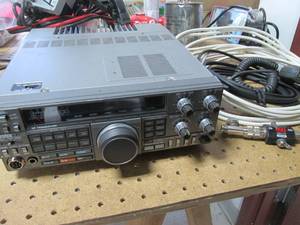 lot 174 image: Kenwood TS-440S HF Transceiver...