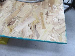 lot 190 image: (3) OSB plywood sheets 4x8ft Buyer MUST pick up between 5-6pm on removal day